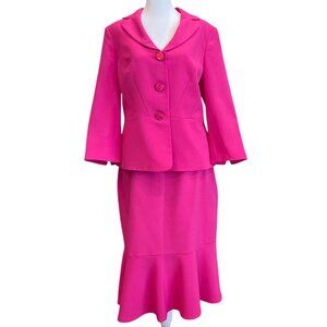 Pink Quarter Sleeve Two-Piece Jacket and Skirt Suit